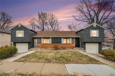 1828-1830 E 48th St, Kansas City, MO 64130