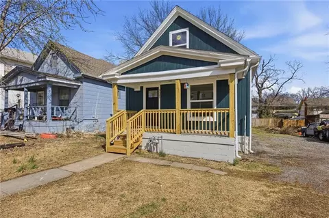 3327 Garfield Ave, Kansas City, MO 64109