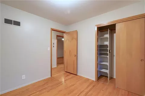 Bedroom - 3613 Randall Dr, Independence, MO 64055 photo 3 of 7
