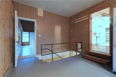 Entry Way - 3613 Randall Dr, Independence, MO 64055 photo 2 of 2