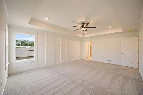 Bedroom - 2614 SW Firefly Ln, Lees Summit, MO 64082 photo 3 of 9