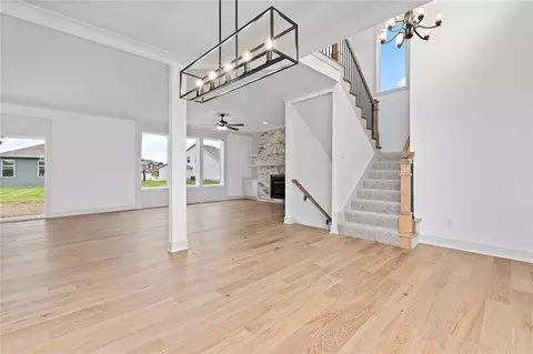 Living - 17132 W 164th Ter, Olathe, KS 66062 photo 1 of 5