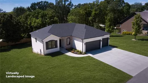 14049 Millstone Blvd, Saint Joseph, MO 64505