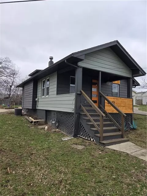 4412 N Jackson Ave, Kansas City, MO 64117