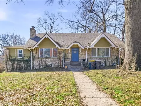 1141 E 75th Ter, Kansas City, MO 64131