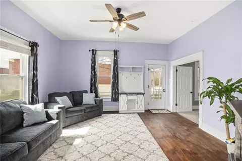 105 S Grant St, Jamesport, MO 64648