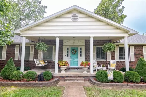 801 S Jefferson St, Weir, KS 66781