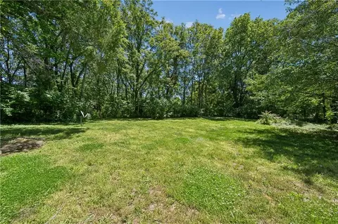 Exterior - 424 Walnut St, Weston, MO 64098 photo 5 of 6