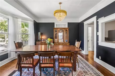 Dining - 424 Walnut St, Weston, MO 64098 photo 4 of 6