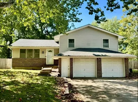 2404 Garland St, Leavenworth, KS 66048