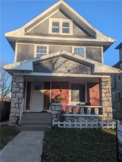 137 Lawn Ave, Kansas City, MO 64123