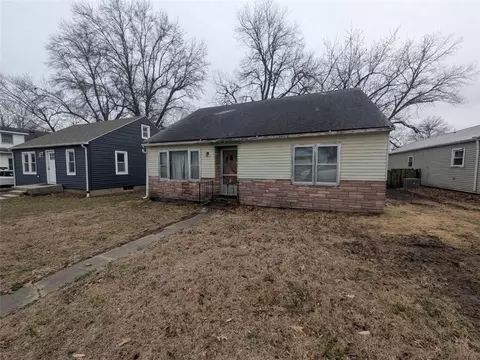 511 SW 7th St, Concordia, MO 64020