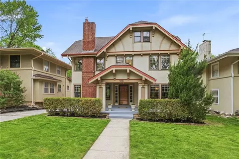 5728 Grand Ave, Kansas City, MO 64113