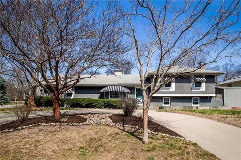 14400 E 40th St, Independence, MO 64055
