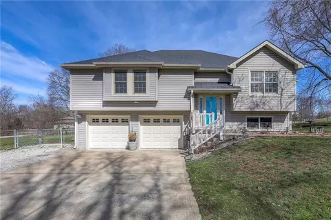 6620 NW 136th St, Kansas City, MO 64164