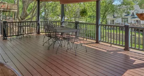 Exterior - 1116 Oak Tree Dr, Lawrence, KS 66049 photo 10 of 18