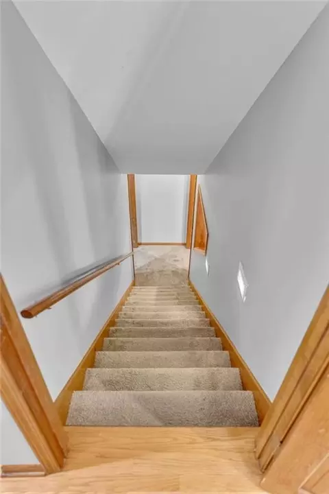 Entry Way - 1116 Oak Tree Dr, Lawrence, KS 66049 photo 9 of 9