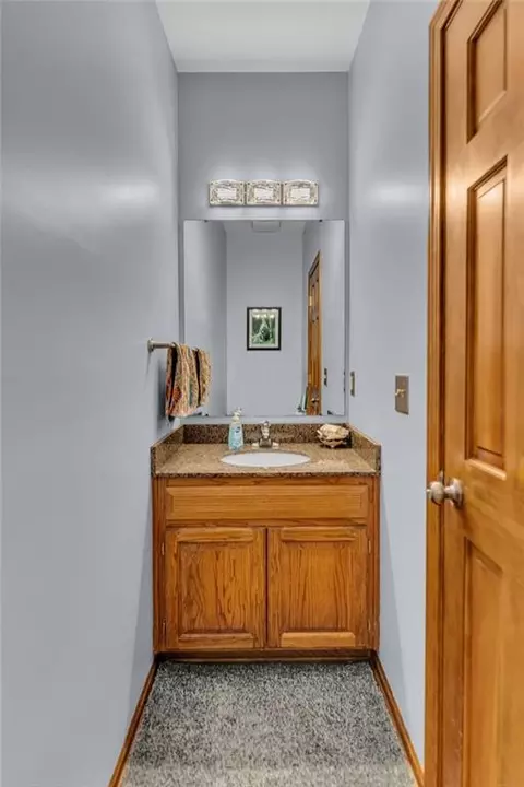 Bath - 1116 Oak Tree Dr, Lawrence, KS 66049 photo 1 of 4