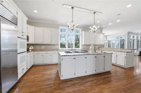 11700 W Harmony Ln, Olathe, KS 66062