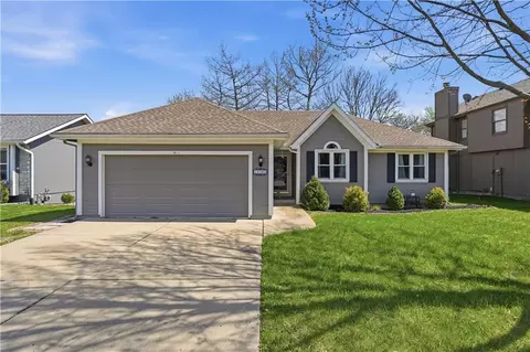10303 N Main St, Kansas City, MO 64155