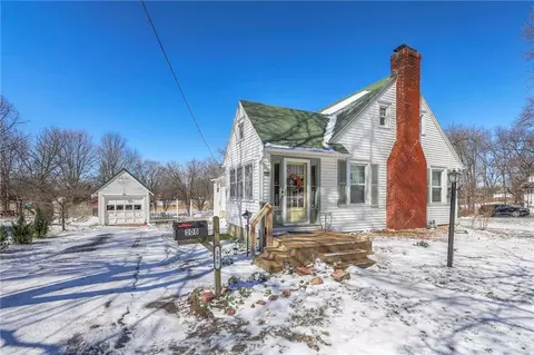 308 S 8th St, Plattsburg, MO 64477