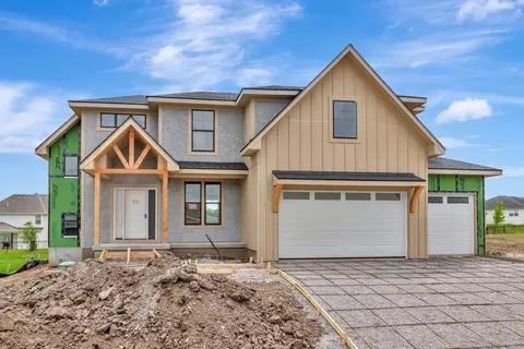2700 NE Crestview St, Blue Springs, MO 64029