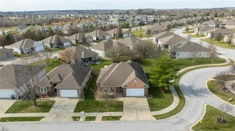 View/Area - 4756 SW Leafwing Dr, Lees Summit, MO 64082 photo 3 of 5