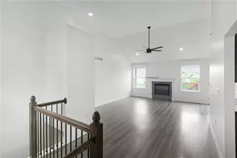 1221 Cherry St, Warrensburg, MO 64093