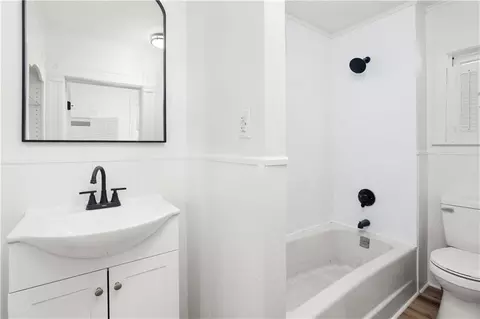 Bath - 301 E Mitchell St, Marshall, MO 65340 photo 1 of 2