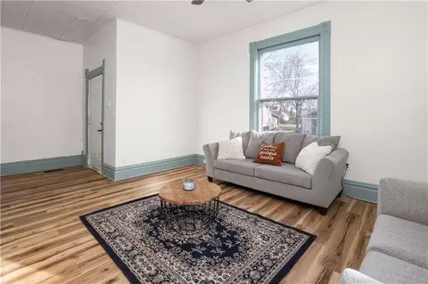Living - 301 E Mitchell St, Marshall, MO 65340 photo 2 of 4
