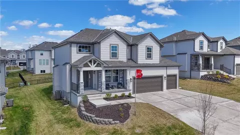 2696 W Park St, Olathe, KS 66061