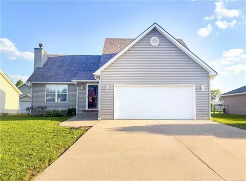 1800 M And M Dr, Clinton, MO 64735