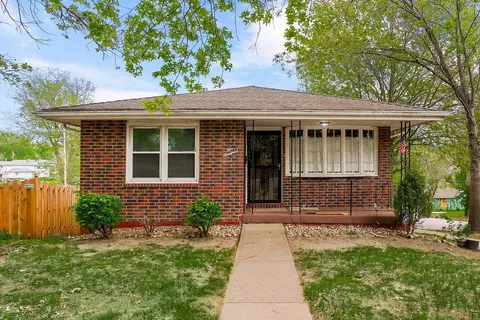 500 N Broadway St, Leavenworth, KS 66048
