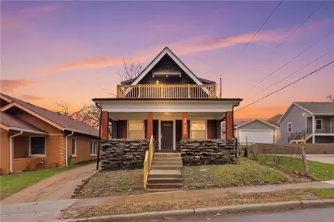 1311 E 29th St, Kansas City, MO 64109
