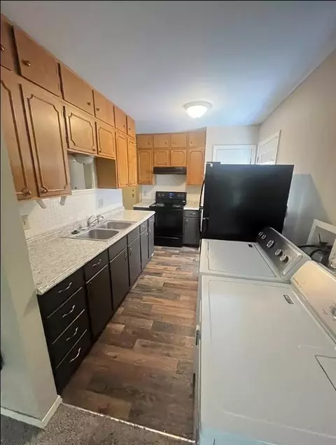 Kitchen - 201 E Culton 203 N College St, Warrensburg, MO 64093 photo 2 of 2