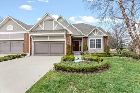 6414 W 133rd Ter, Overland Park, KS 66209