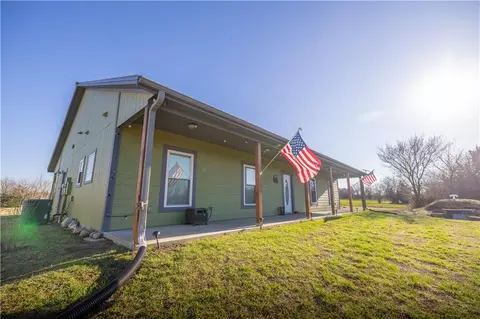 39343 W 399th St, Lane, KS 66042