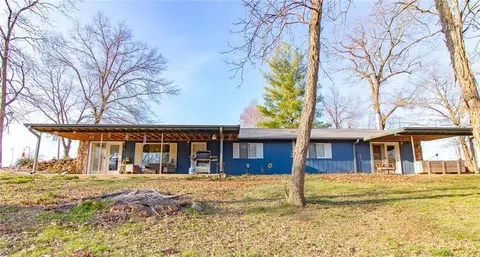 1150 SE 140p Rd, Clinton, MO 64735