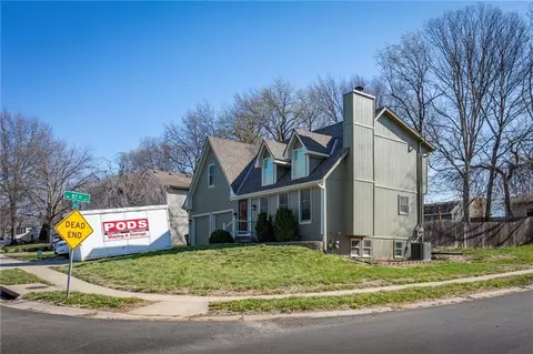 8701 N Winan Ave, Kansas City, MO 64153