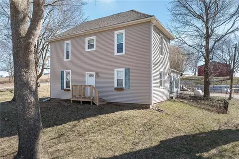 9133 SE 40th Rd, Saint Joseph, MO 64507