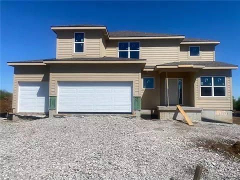 18970 W 193rd Ter, Spring Hill, KS 66083