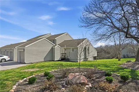 7001 N Askew Ave, Gladstone, MO 64119