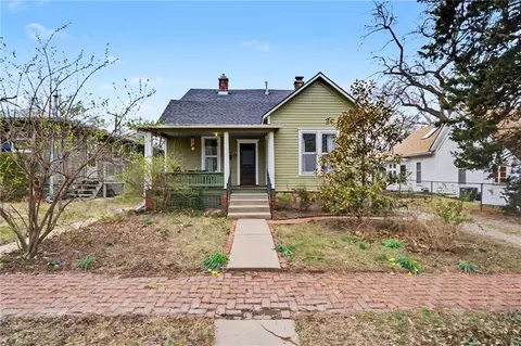731 Alabama St, Lawrence, KS 66044