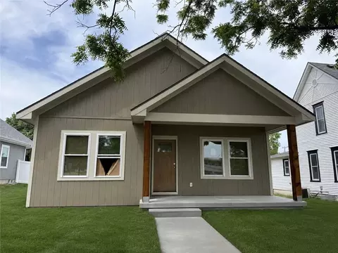 Exterior - 314 W 4th St, Cameron, MO 64429 photo 2 of 2