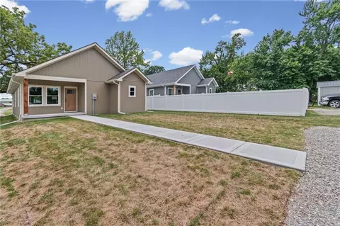 314 W 4th St, Cameron, MO 64429 photo 26