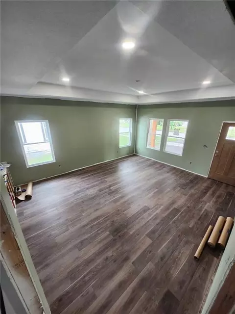 Living - 314 W 4th St, Cameron, MO 64429 photo 2 of 3