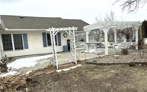 Exterior - 310 Berry St, Conception Junction, MO 64434 photo 5 of 8