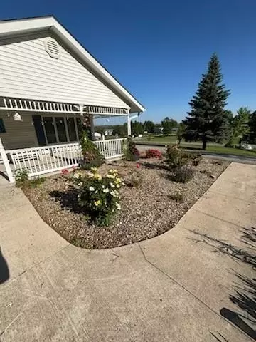 Exterior - 310 Berry St, Conception Junction, MO 64434 photo 2 of 8
