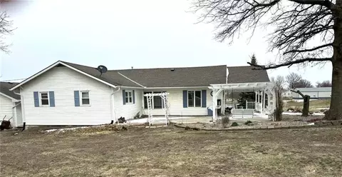 Exterior - 310 Berry St, Conception Junction, MO 64434 photo 6 of 8