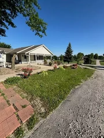 Exterior - 310 Berry St, Conception Junction, MO 64434 photo 3 of 8